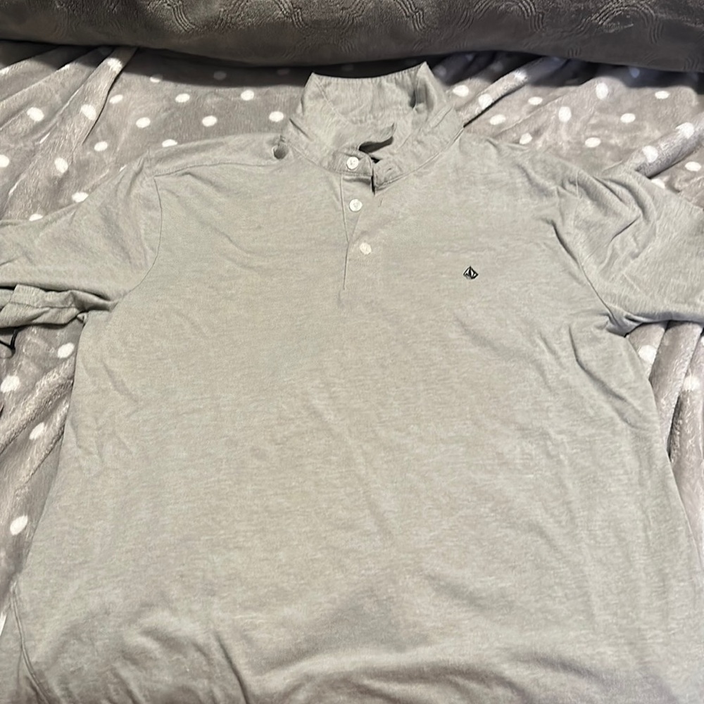 Volcom collared shirt